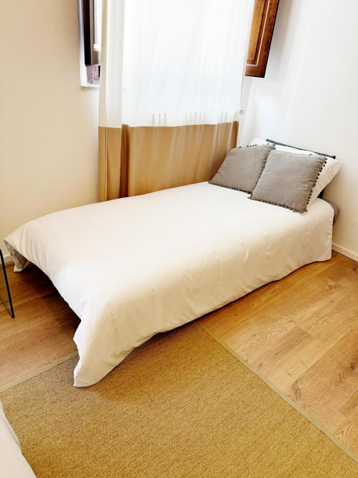 Boutique Room - Centro Storico 20 Min Da Firenze 엠폴리 외부 사진