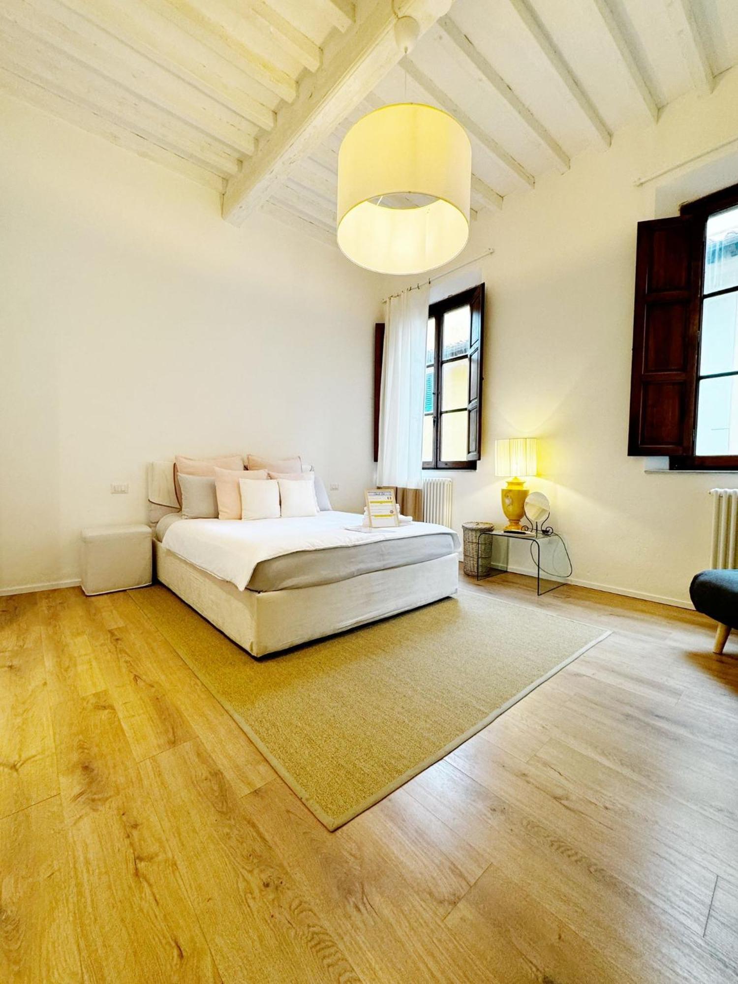 Boutique Room - Centro Storico 20 Min Da Firenze 엠폴리 외부 사진
