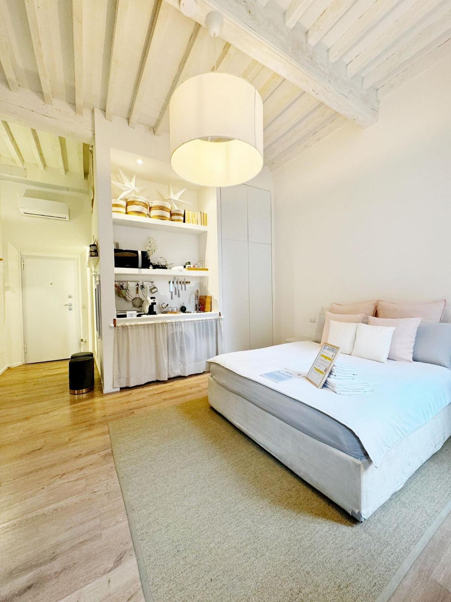 Boutique Room - Centro Storico 20 Min Da Firenze 엠폴리 외부 사진